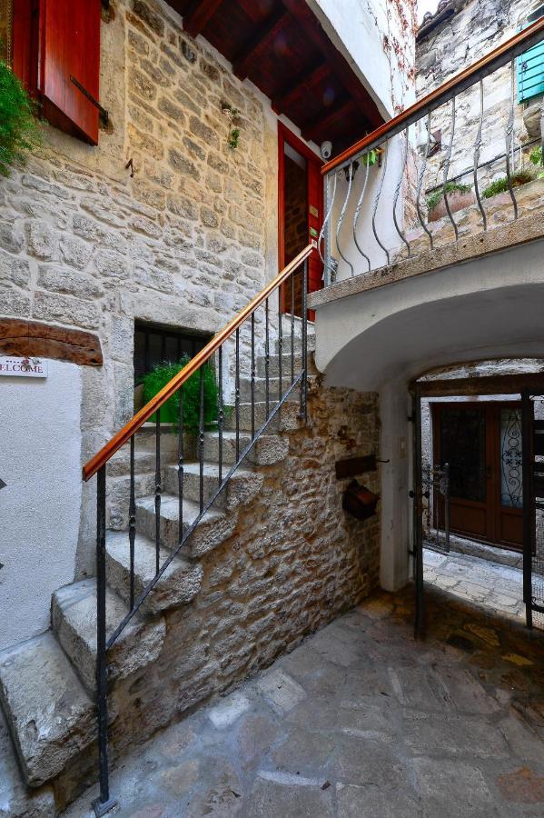 Apartments Salvezani Split Kültér fotó
